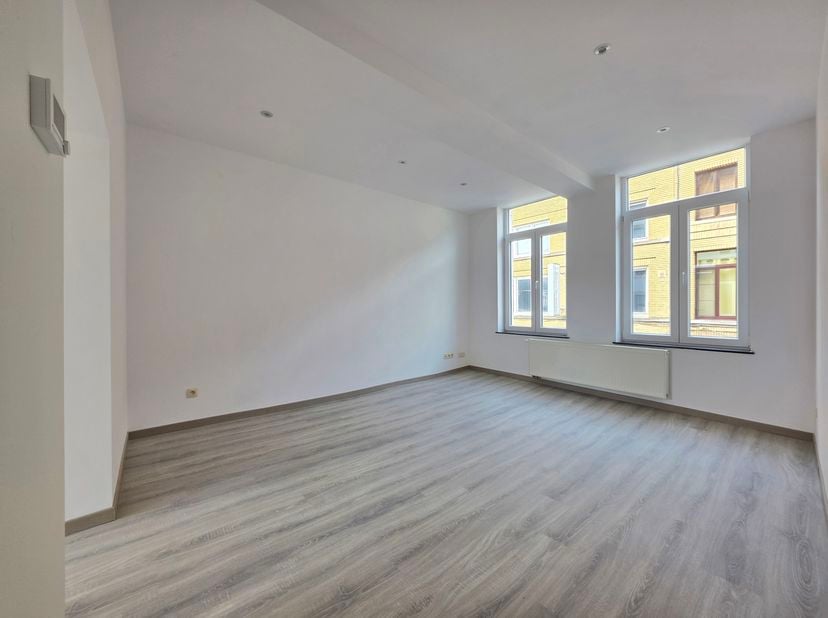 Appartement te koop in Grand'Rue 54,
                    7900 Leuze