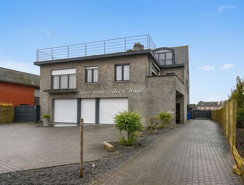                                         Appartement te huur in Vorst, € 750
