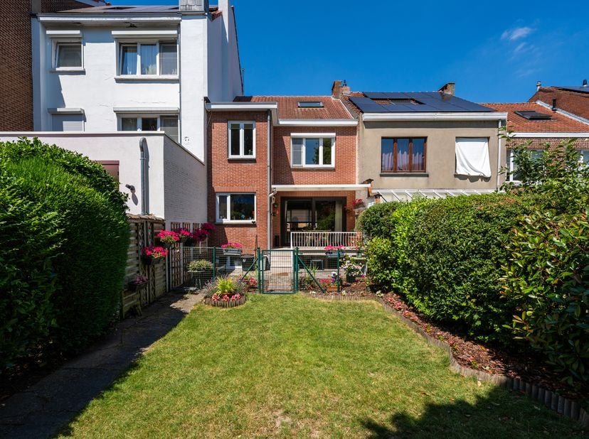 Huis te koop in Avenue Van Crombrugghe 87,
                    1150 Sint-Pieters-Woluwe