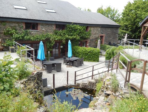                                         Usage mixte à vendre à Sensenruth, € 795.000
