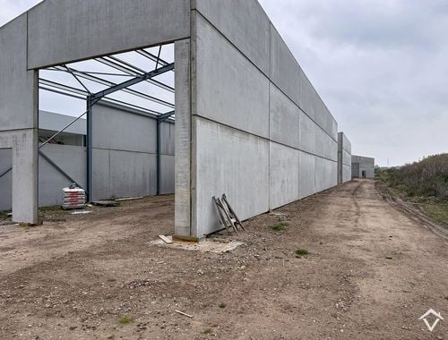                             Opslagplaats te koop in Roeselare
