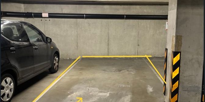 Garage te huur in Thonissenlaan 83, 3500 Hasselt