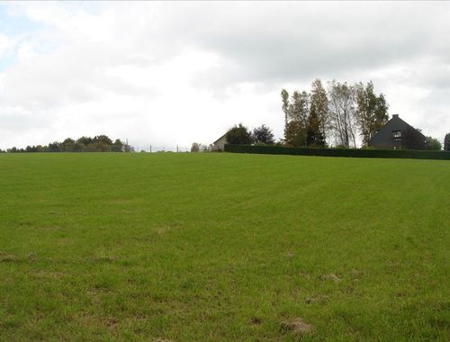                                         Terrain à bâtir à vendre à Noirefontaine, € 96.000
