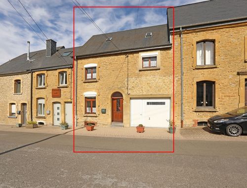                                         Woning te koop in Herbeumont, € 250.000
