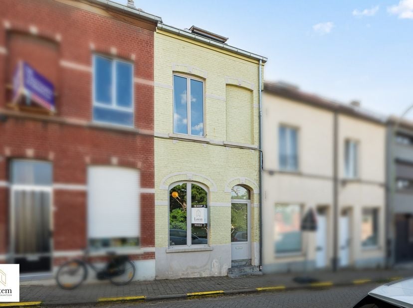 Charmante instapklare stadswoning met loftgevoel in het hart van Aarschot<br />
<br />
Op een absolute toplocatie, pal in het bruisende centrum van Aa