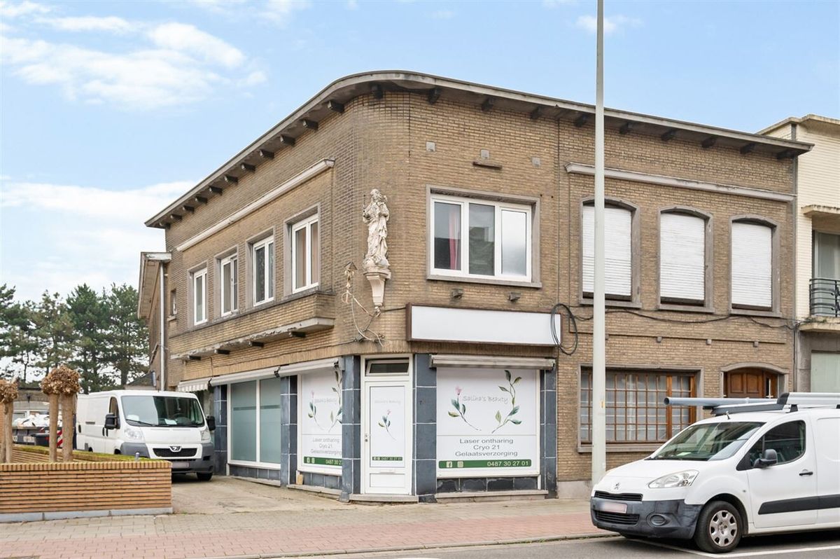 Appartementsgebouw te koop