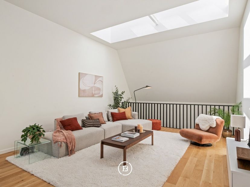 Welkom op de open house op 10/09 tussen 17u en 19u.<br />
<br />
Uitzonderlijke nieuwbouwpenthouse in de prestigieuze voormalige Leopoldskazerne, waar