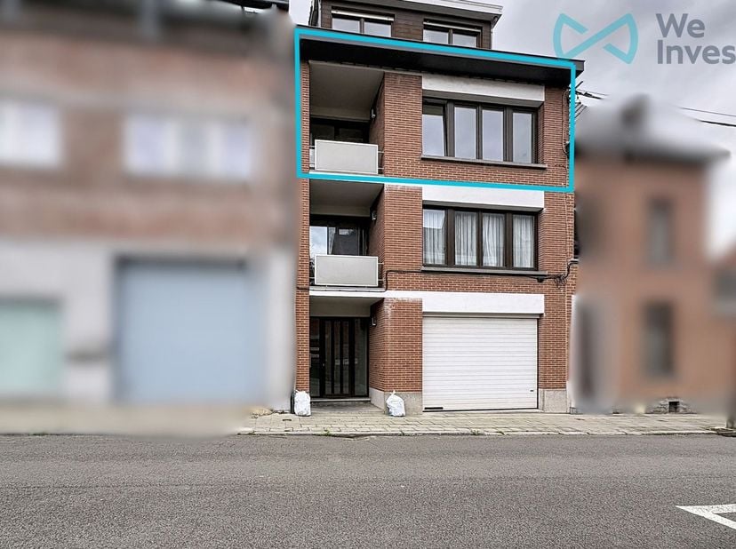 We Invest Haute Senne a le plaisir de vous proposer ce spacieux appartement 2 chambres idéalement situé en plein centre de Braine-le-Comte, à proximit