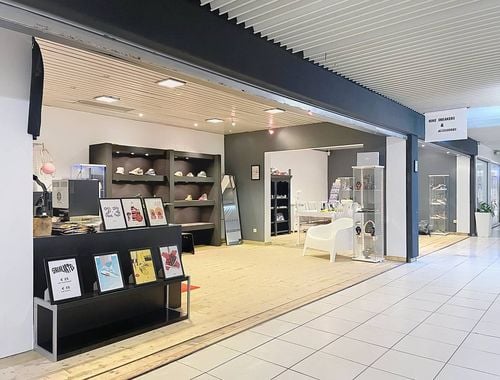                                         Handelspand te koop in Wilrijk, € 99.000
