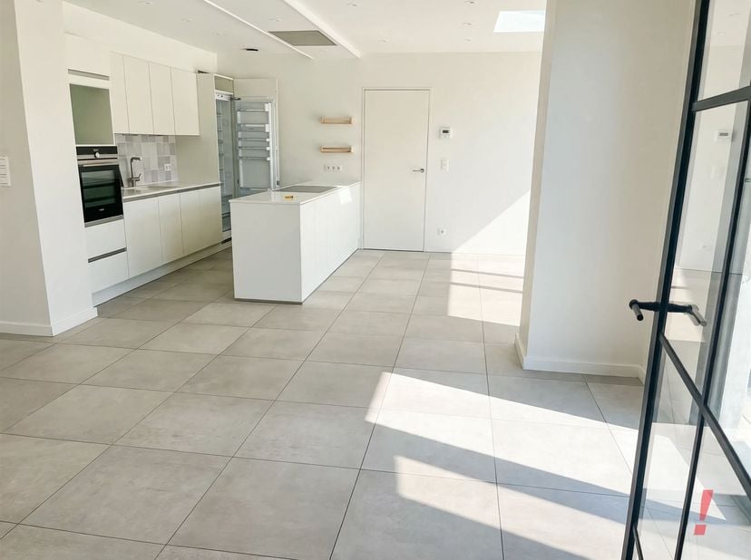 Huis te koop in Meulemanstraat 2,
                    8020 Oostkamp