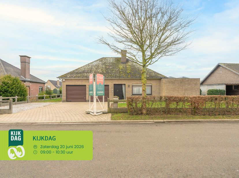 Ben jij op zoek naar een uitzonderlijk ruime woning met meer dan 300 m² bewoonbare oppervlakte in een rustige woonwijk in Kruisem? Dan is dit pand abs