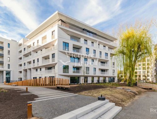                                         Penthouse à vendre à Woluwe-Saint-Lambert, € 512.000
