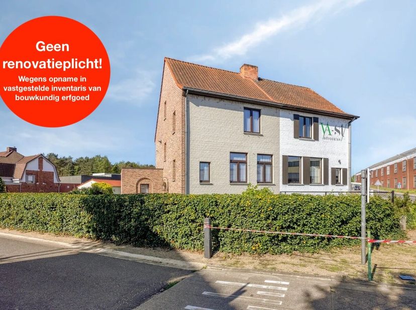 Maison à vendre
                    à 2400 Mol