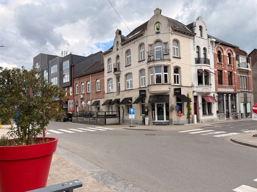 Appartement à louer
                    à 9200 Dendermonde