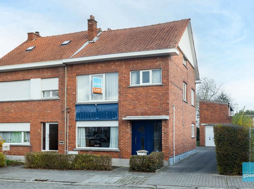 Maison à vendre
                    à 9240 Zele