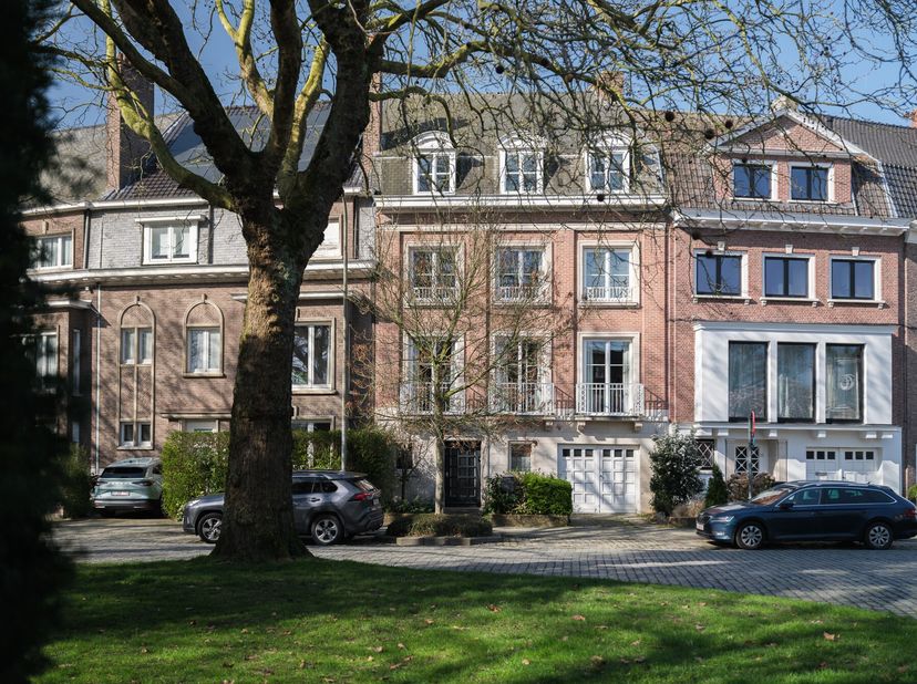 Ontdek deze eigendom op thibaultfiers.be/eigendom/8552698 (url kopiëren en plakken indien doorklikken niet lukt)<br />
De Monseigneur De Haernelaan li