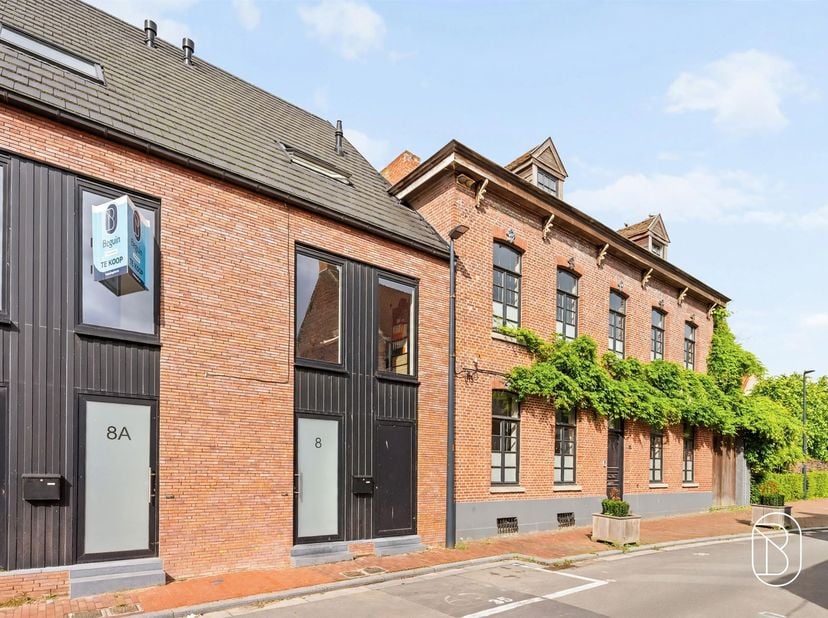 Maison à vendre à Kerkstraat 8,
                    8587 Helchin