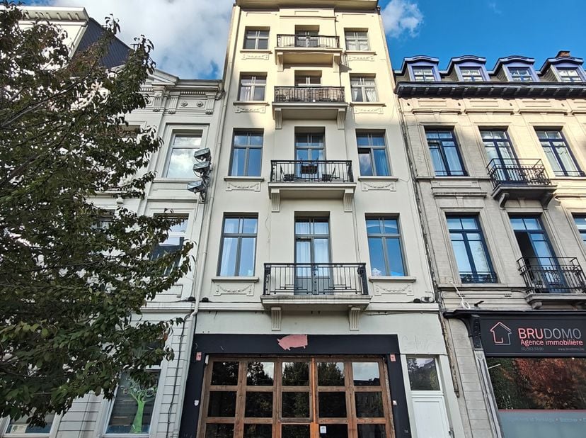 Bedrijfsvastgoed te huur in Boulevard de Waterloo 136,
                    1000 Brussel