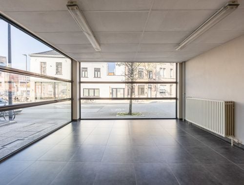                                         Commerce à vendre à Mechelen, € 175.000
