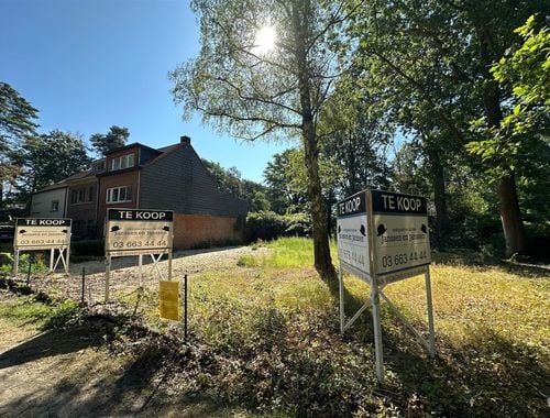                                         Grond te koop in Brasschaat, € 264.000
