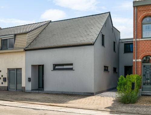                                         Bien commercial à vendre à Booischot, € 399.000
