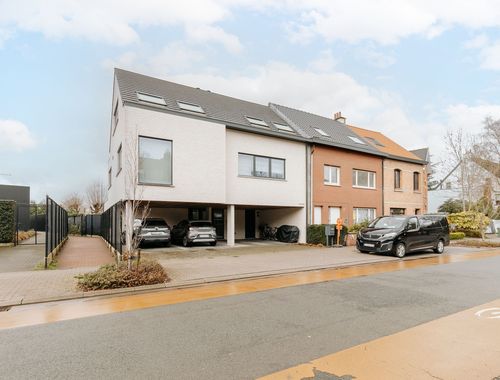                                         Duplex te huur in Boechout, € 1.075
