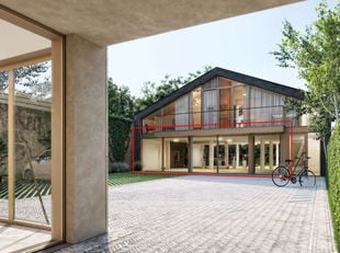 COMMERCIAL Image