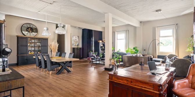 Bedrijfsvastgoed te koop in 2170 Merksem