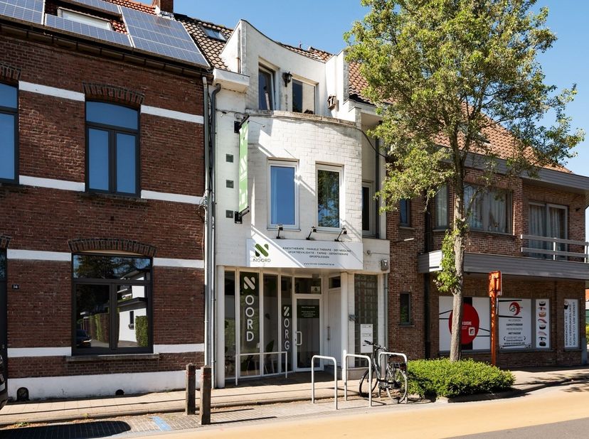 Appartement te koop in Stationsstraat 52 bus 2,
                    2910 Essen