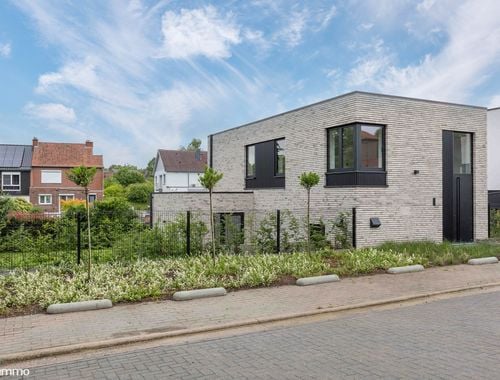                                         Maison unifamiliale à louer à Riemst, € 1.600
