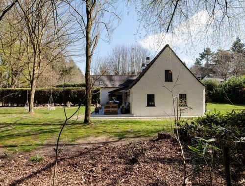                                         Maison à vendre à Sint-Martens-Latem, € 1.050.000
