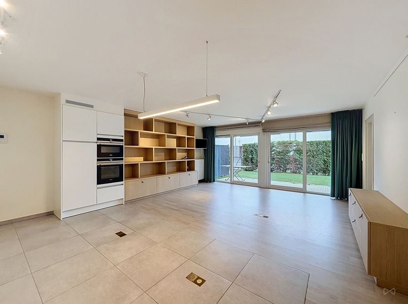 Appartement te huur in Pampoelstraat 2B,
                    1702 Groot-Bijgaarden