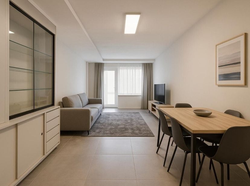 Te renoveren woning met veel potentieel in het centrum van Sint-Eloois-Vijve Bent u op zoek naar een renovatieproject met tal van mogelijkheden? Deze