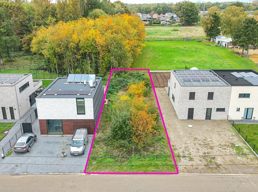 Terrain à vendre à Aanhofstraat,
                    3550 Zolder
