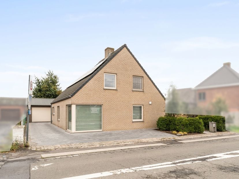 Maison à vendre à Kortemarkstraat 2,
                    8480 Ichtegem