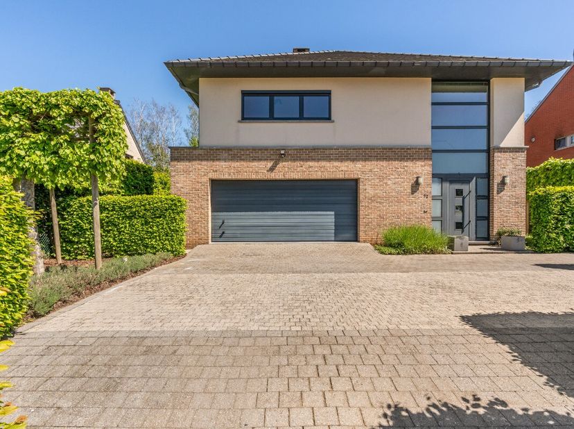 [[ DIT PAND NEEMT DEEL AAN DE ERA OPEN HUIZEN DAG OP 13/6 VAN 9:30 TOT 10:30 ]] rong&amp;gt;Verzorgde villa met 4 slaapkamers, dubbele inpandige garage en