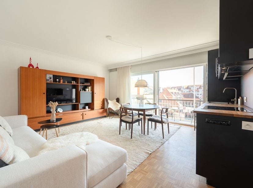 Appartement te koop in Duinviooltjesstraat 8 bus 4,
                    8300 Knokke