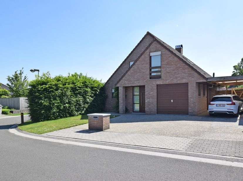 Maison à louer
                    à 8800 Roeselare