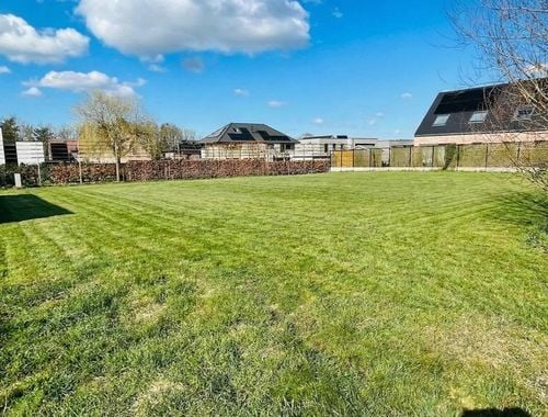                                         Bouwgrond te koop in Waardamme, € 299.000
