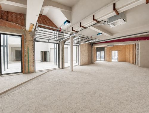                                         Handelszaak te huur in Tournai, € 2.900
