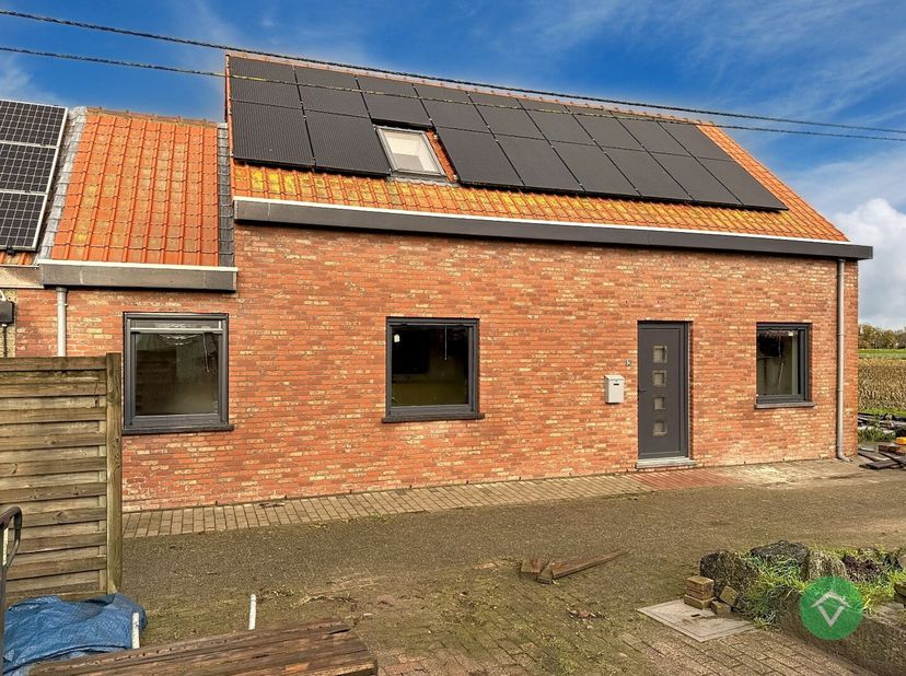 Maison à louer
                    à 8480 Eernegem