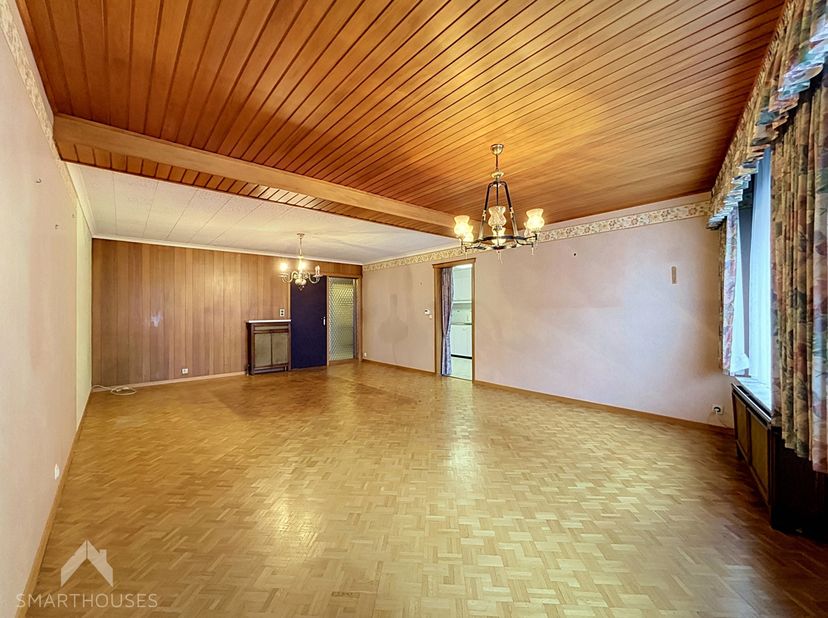 Appartement te koop in Kerkplein 7 bus 2,
                    8870 Izegem
