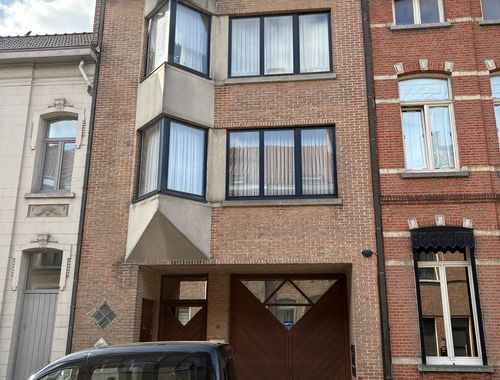                                         Appartement à louer à Temse, € 950
