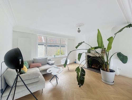                                         Maison deux facades à louer à Gent, € 1.750
