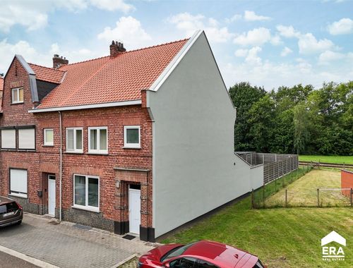                                         Woning te koop in Kwaadmechelen, € 225.000
