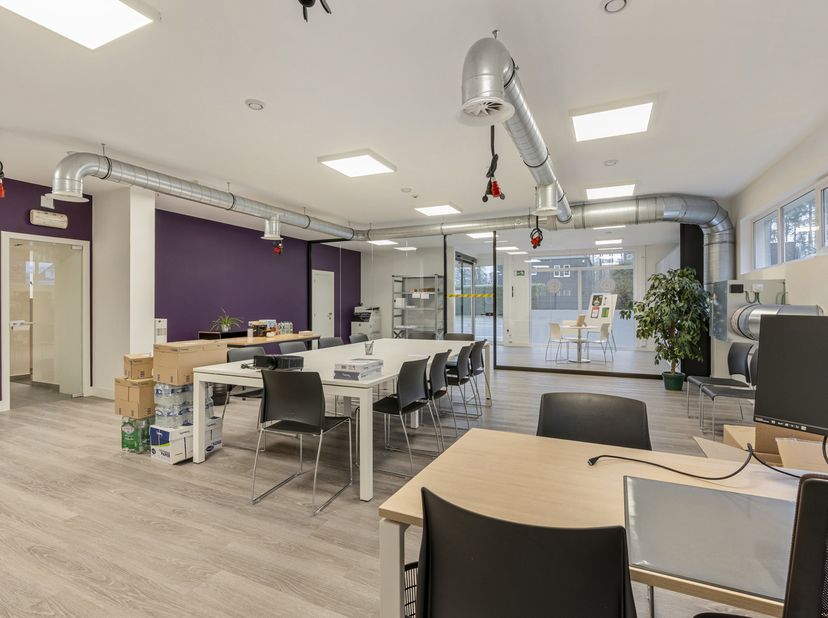 Bien professionnel à vendre
                    à 2260 Westerlo