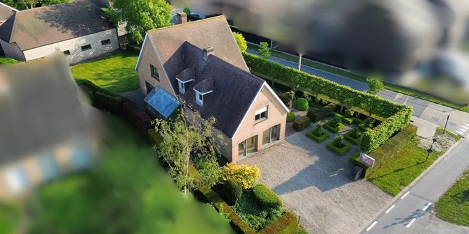 Huis te koop in Brugsestraat 272, 8210 Zedelgem