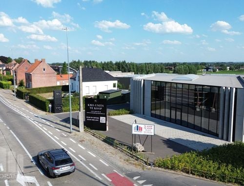                                         Bedrijfsgebouw te koop in Tielt, € 734.125
