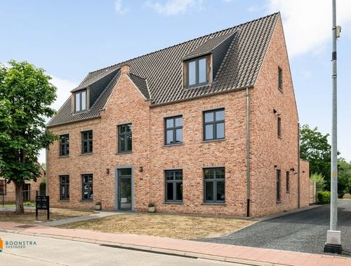                                         Appartement à louer à Putte, € 885
