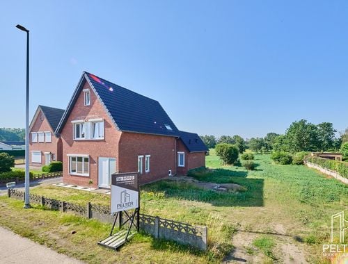                                         Woning te koop in Neerpelt, € 549.000
